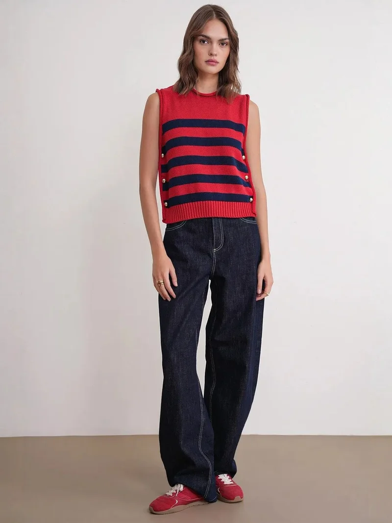 ميكسراي MIXRAY Striped Knit Top with Button Detail